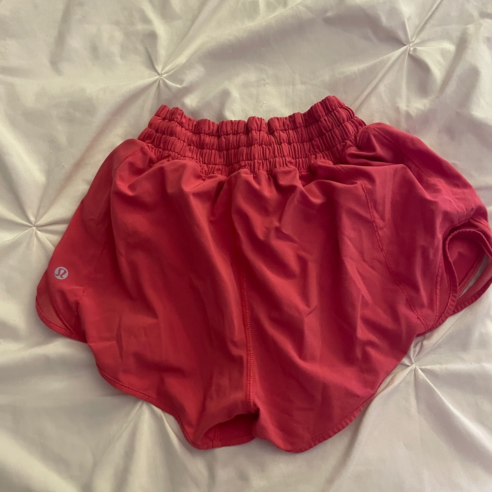 Lululemon Athletica Lipgloss Hotty Hots 2.5